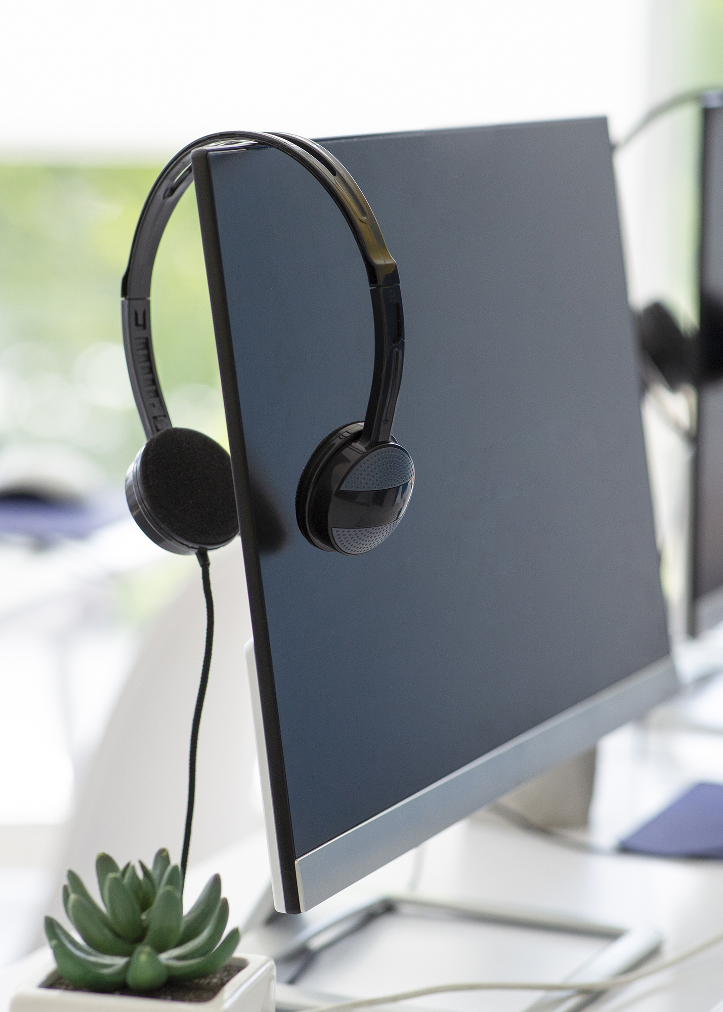 Computer monitor with empty space for your design 2026 01 08 23 24 17 utc